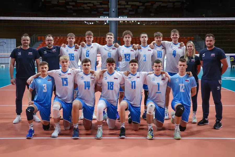 Evropsko prvenstvo v odbojki do 18 let s kar šestimi Ravenčani