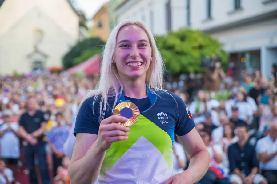 Avgusta dobrodelno plezanje z Janjo Garnbret v Slovenski Bistrici