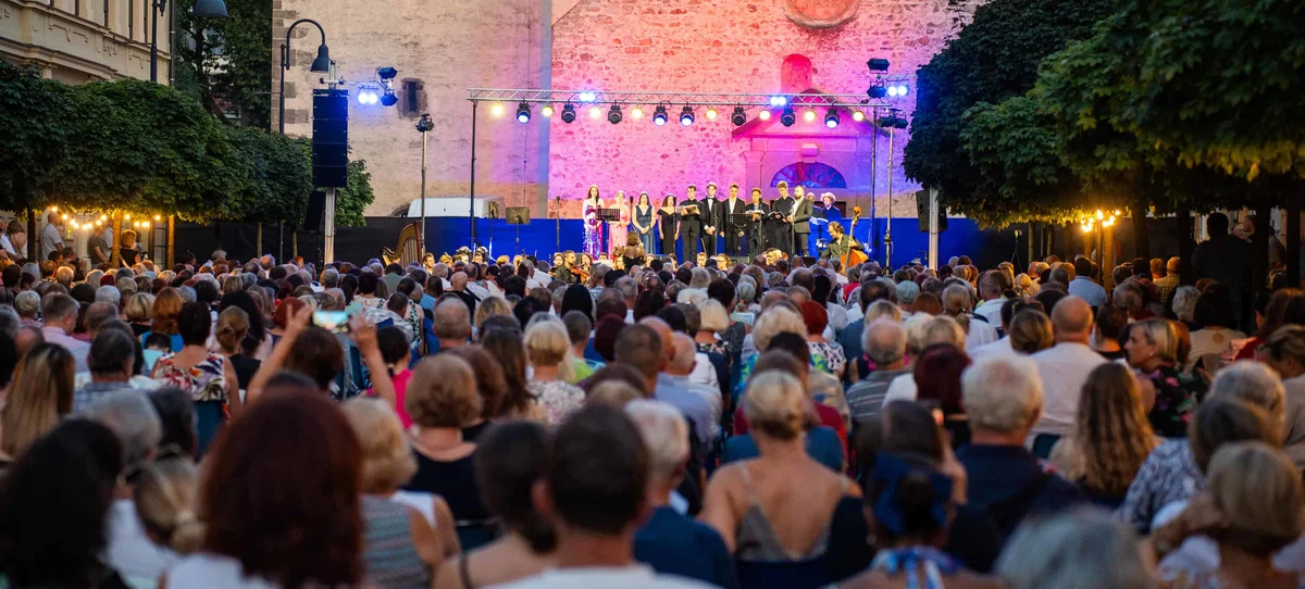 Danes bodo mestno jedro Slovenj Gradca napolnili zvoki čudovite opere Don Giovanni