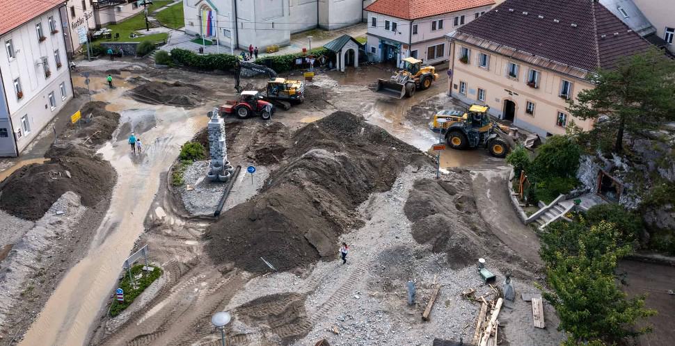 VIDEO: Mineva leto dni od katastrofalnih poplav