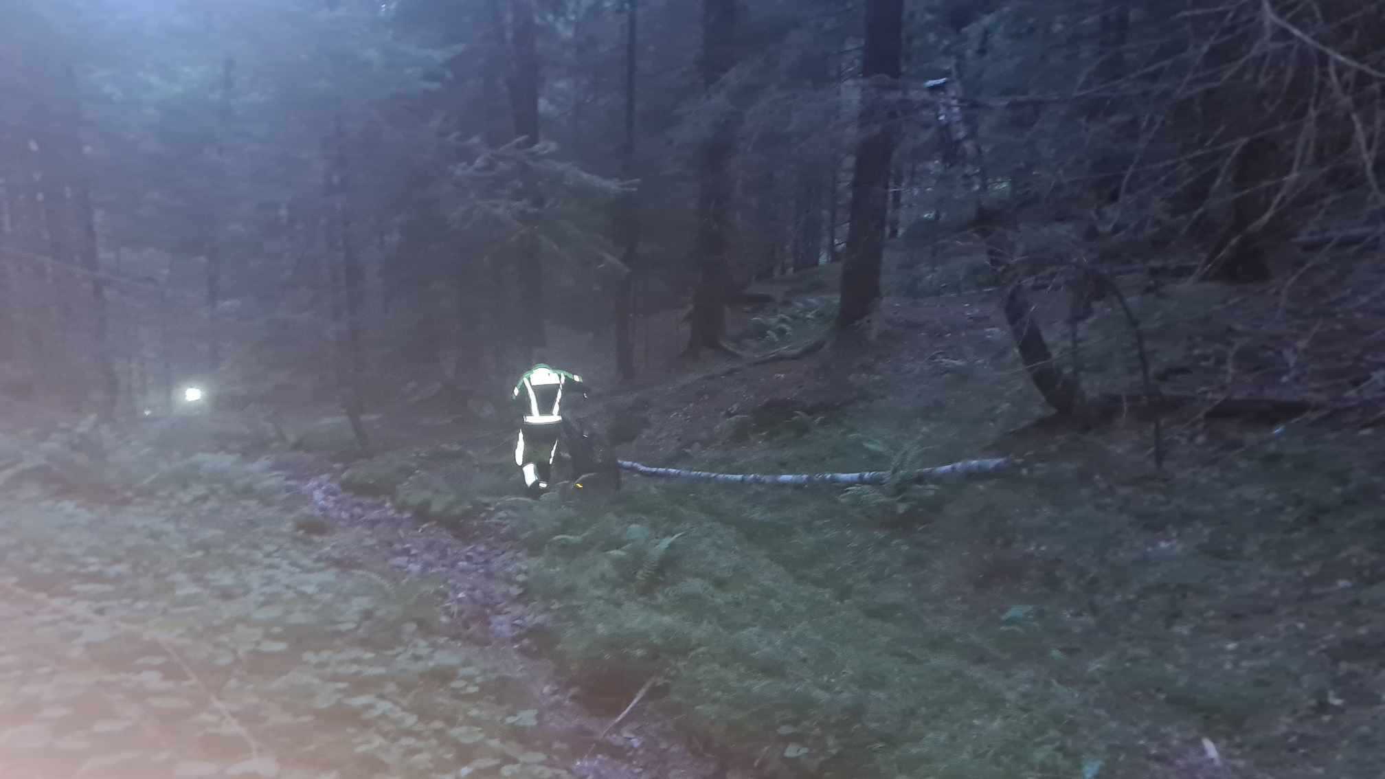 Gasilci v Črni našli pogrešanega kolesarja