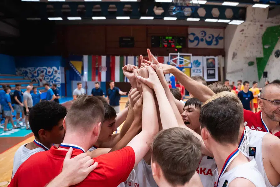 Danes se v Slovenj Gradcu pričenja turnir košarke U14 I Feel Slovenia Ball za fante