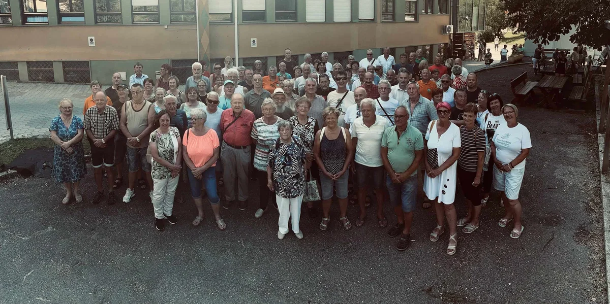 Korošice in Korošci rojeni v Črni, vabljeni na fotografiranje
