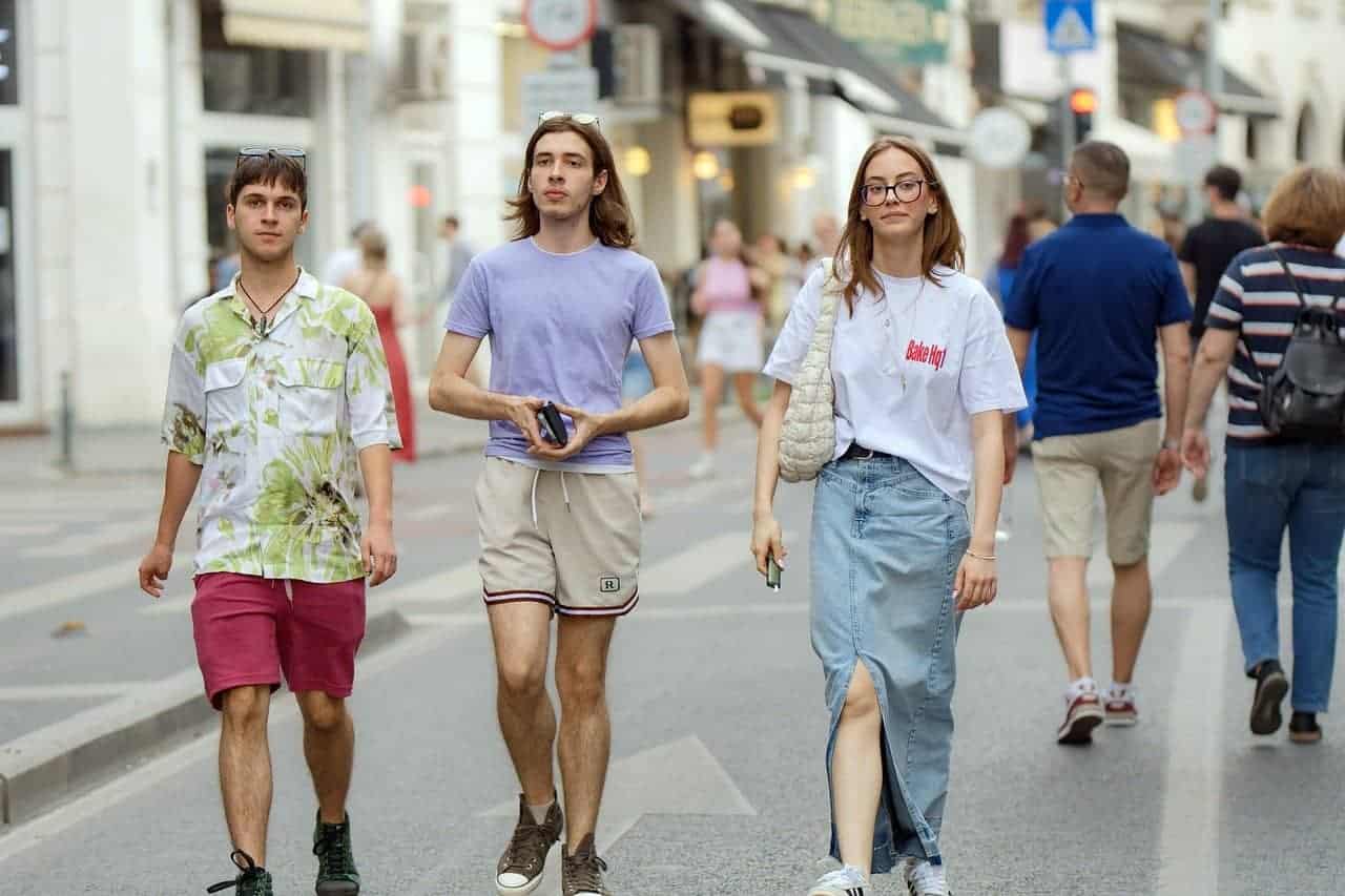 V Mladinskem svetu vladi očitajo pomanjkanje zanimanja za mladinska vprašanja