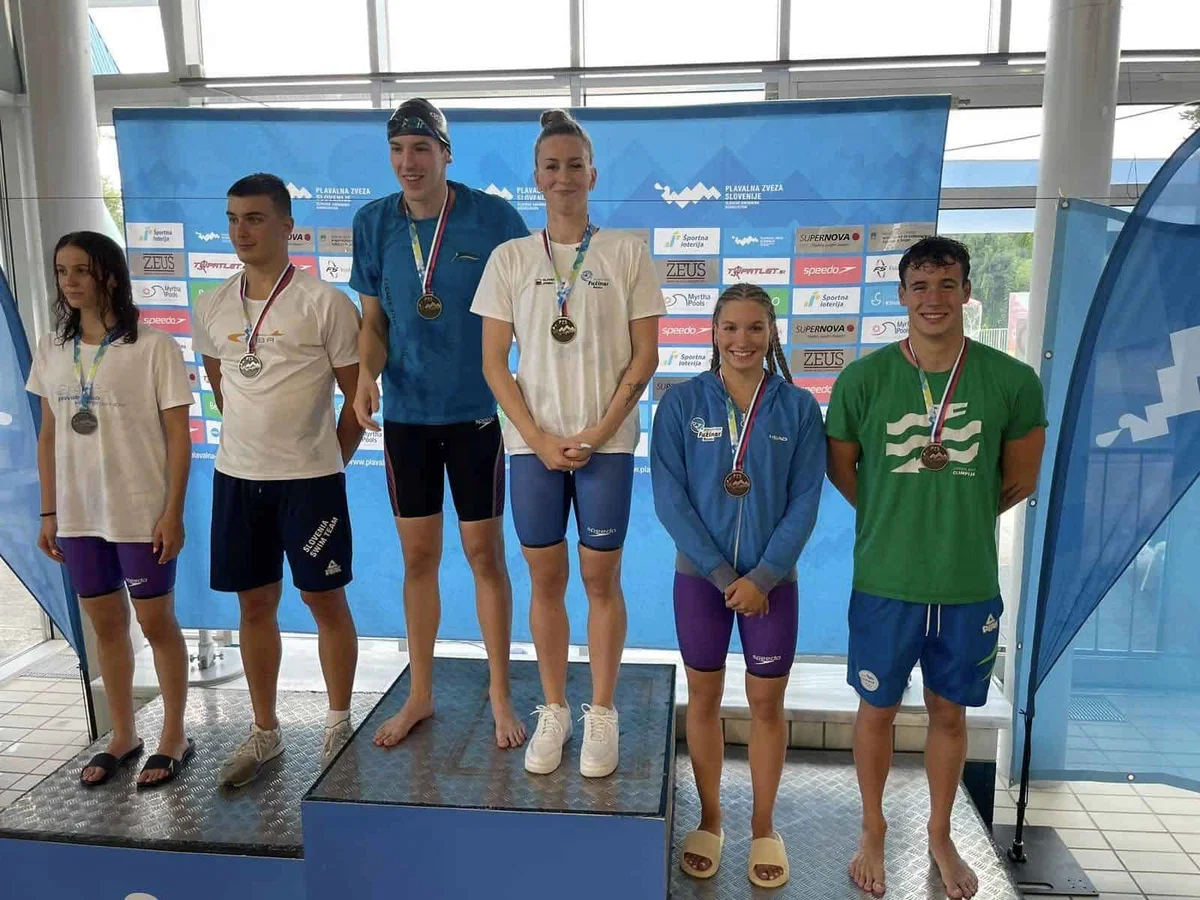 Uspešen začetek združenega prvenstva Slovenije za plavalce Fužinarja (FOTO)