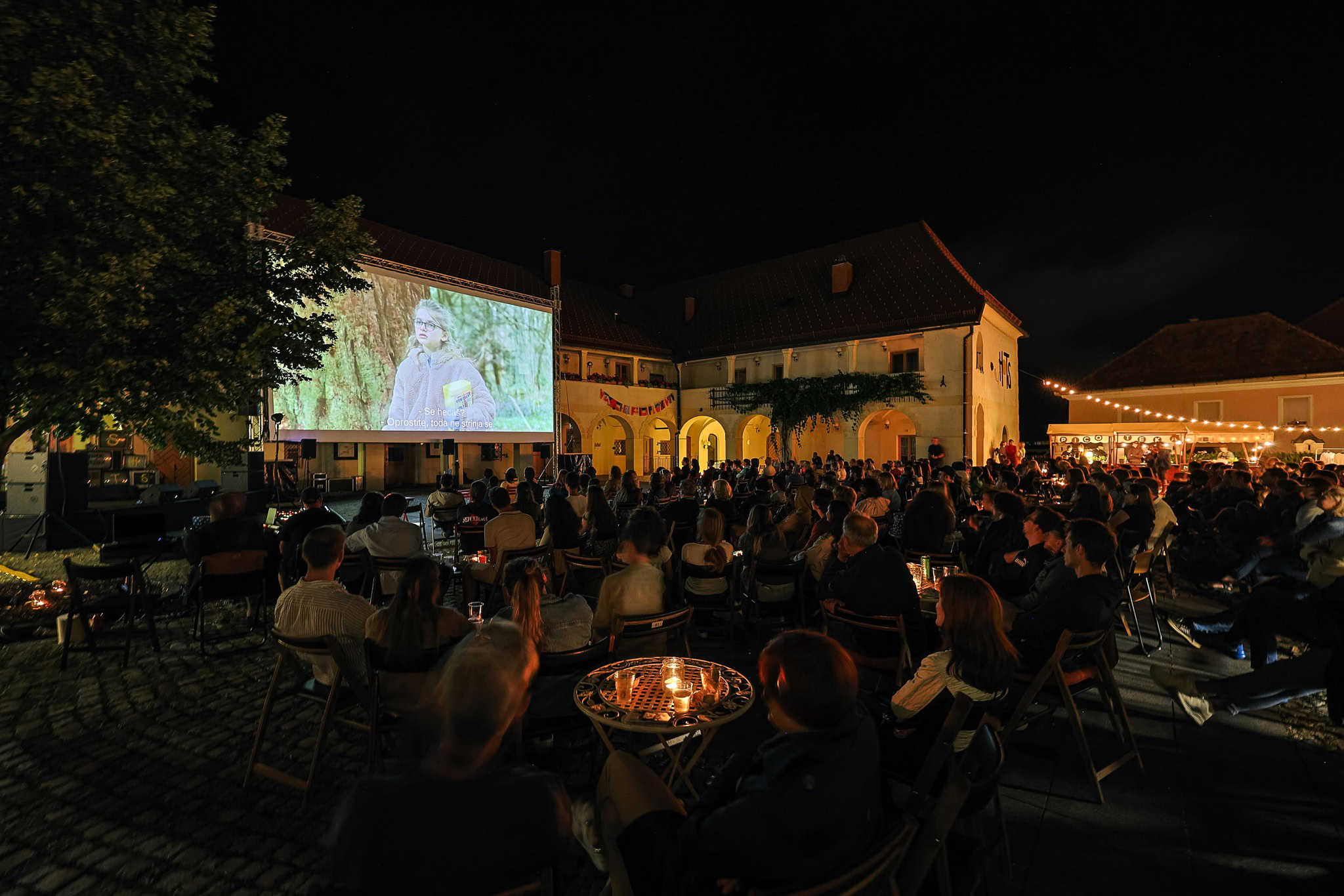 Deveti, pravljični festival SHOTS v Slovenj Gradcu, se je včeraj s podelitvijo nagrad končal