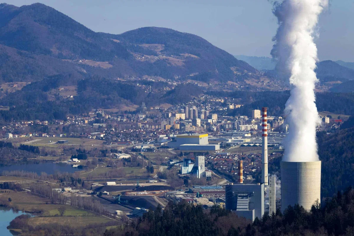 Stanje v Tešu resno, v pripravi interventni zakon za preprečitev stečaja 