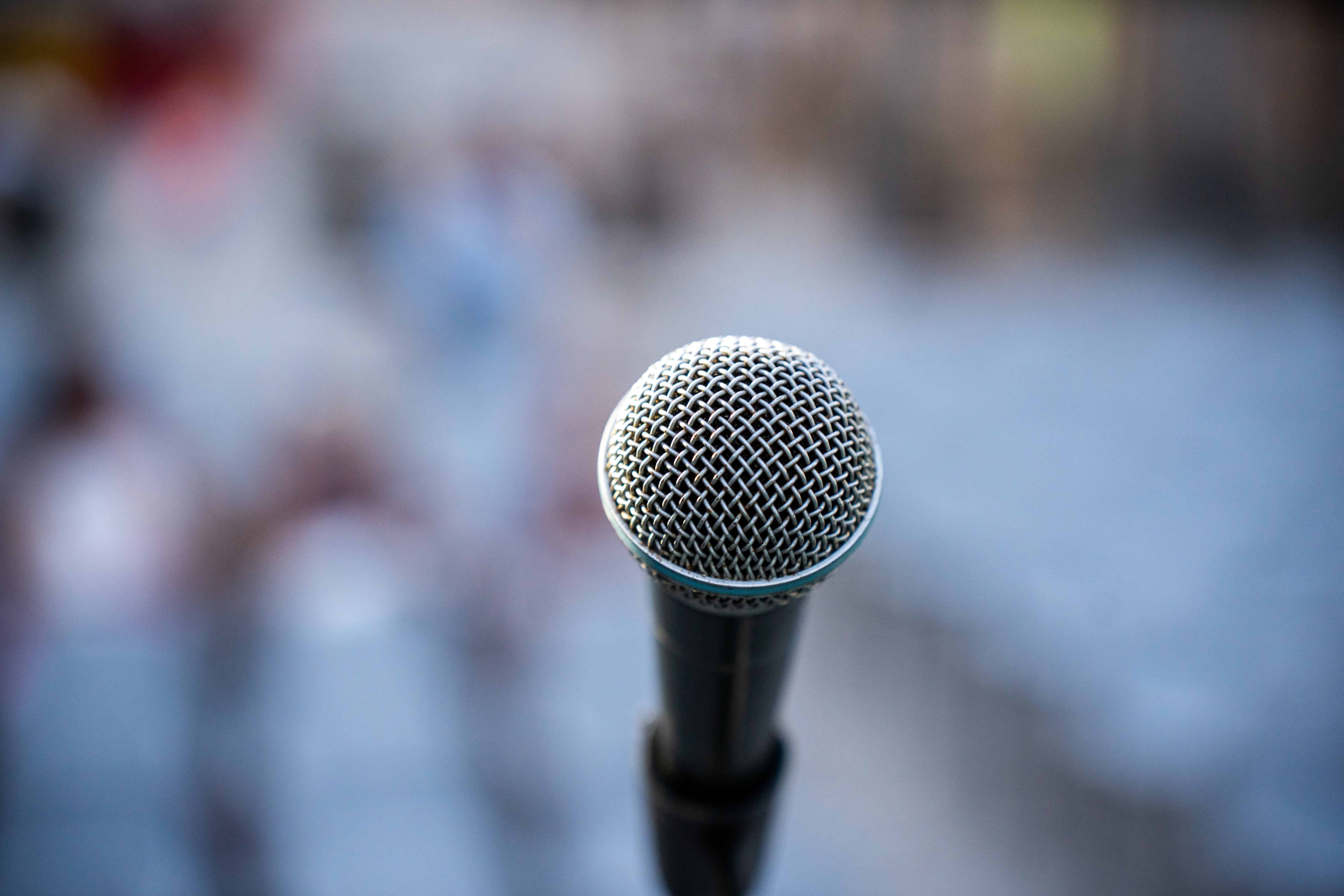 Nocoj bodo v oddaji Ema izbrali zmagovalno pesem za Evrovizijo