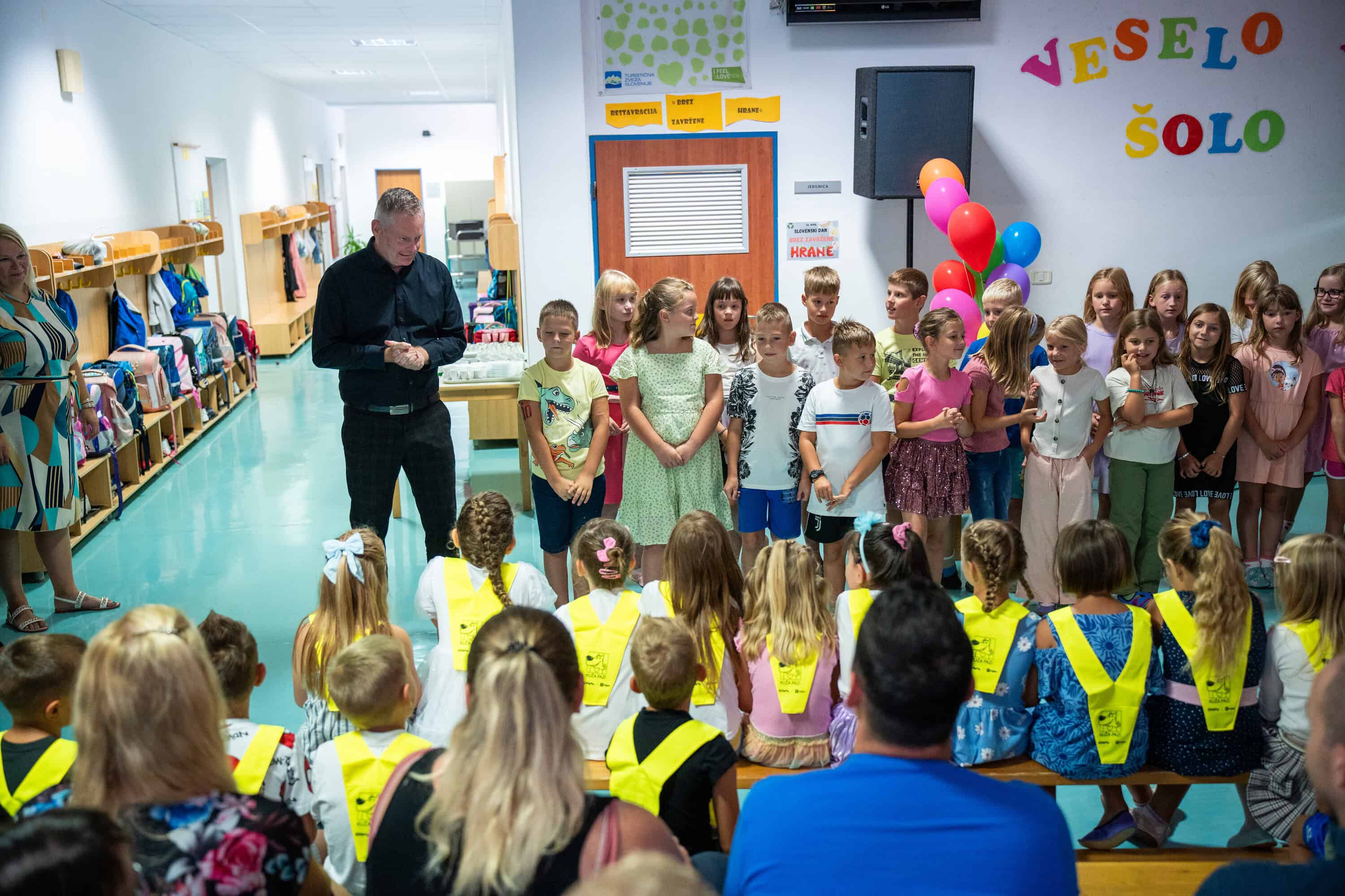 FOTO: V Šmartnem pripravili sprejem za 30 prvošolcev