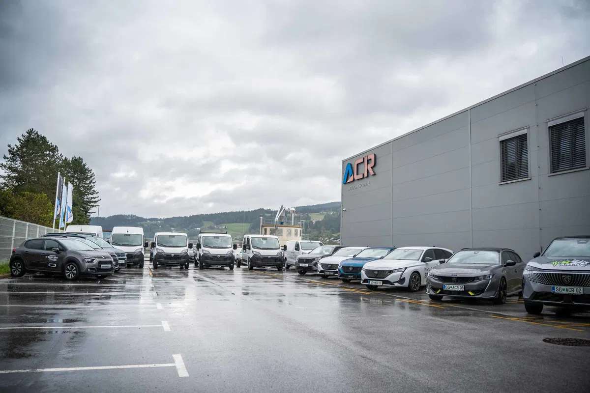 Avto Center Ravne vabi avtoserviserja, da se pridruži njihovi ekipi