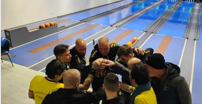 Osem slovenskih kegljaških klubov v mednarodnih pokalih. Med njimi tudi Radeljčani