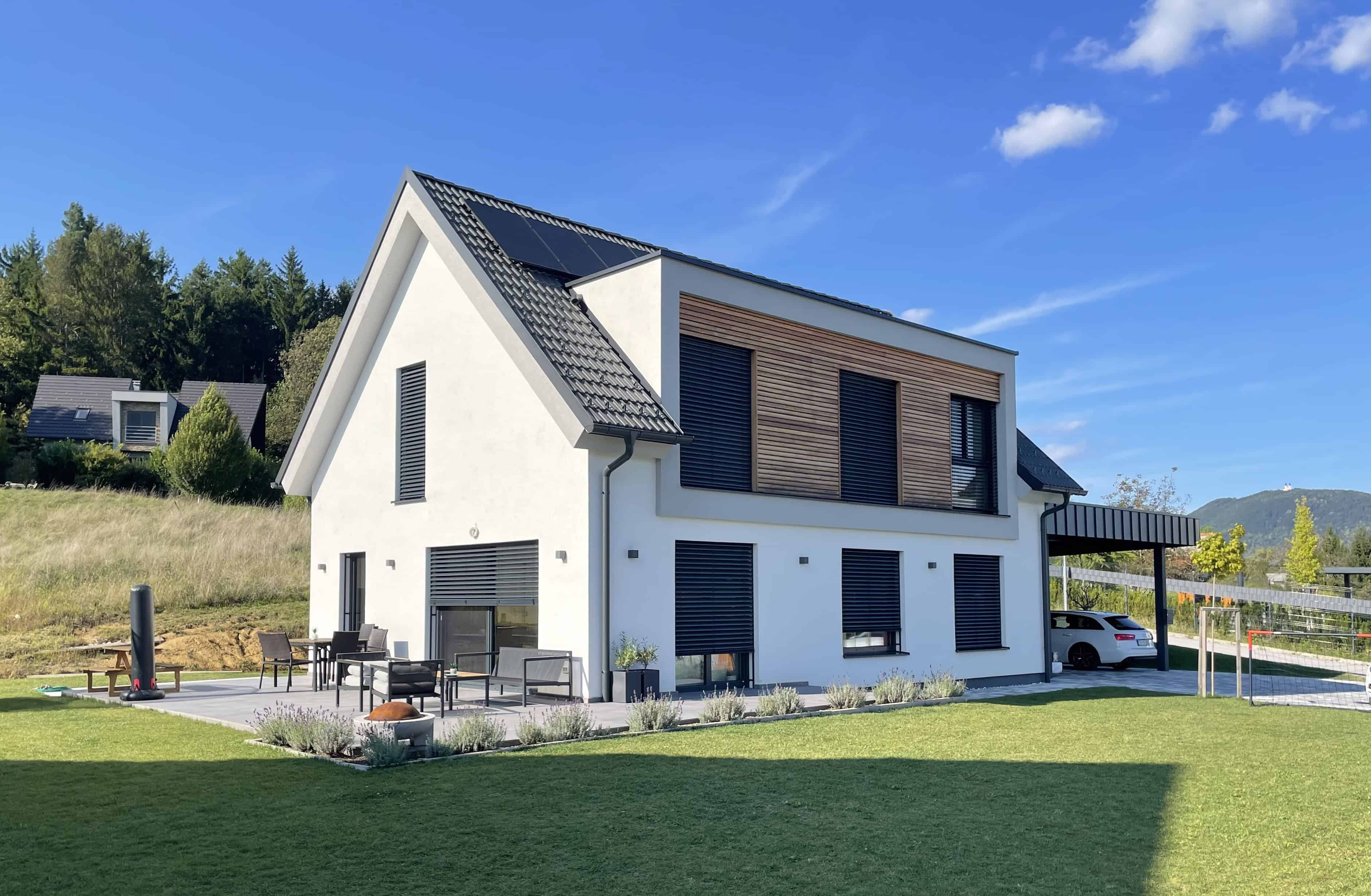 Lumar Zero Emission Tour - Premierno na ogled mansardna hiša Lumar Linea