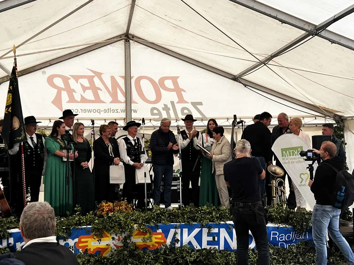 36. Hmeljarski likof v Radelj ob Dravi navdušil s tradicijo in glasbo