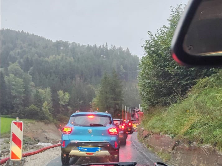 Obvestilo: Zaprta je cesta Mežica - Prevalje