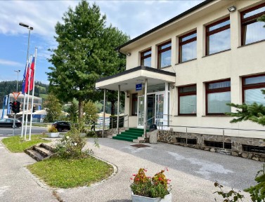 Prisotnost policije na Ravnah je 24 ur na dan