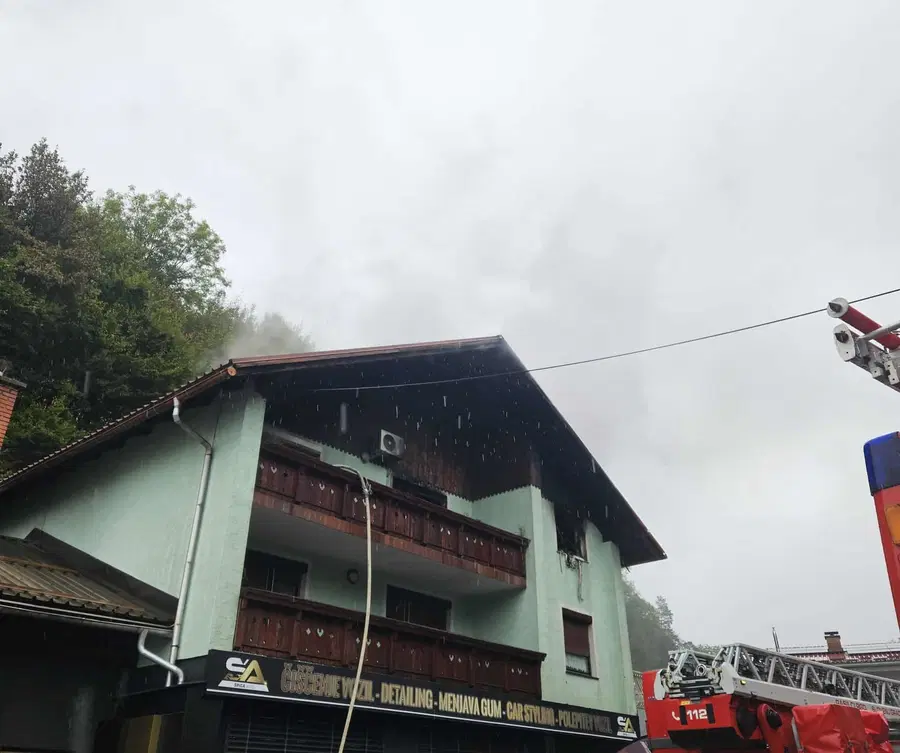 Pomagajmo družini Tomšič, ki je v požaru izgubila vso premoženje (FOTO)