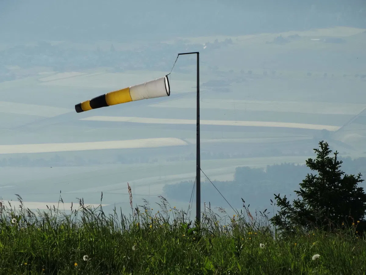 Zaradi močnega vetra izdano oranžno opozorilo tudi za Koroško