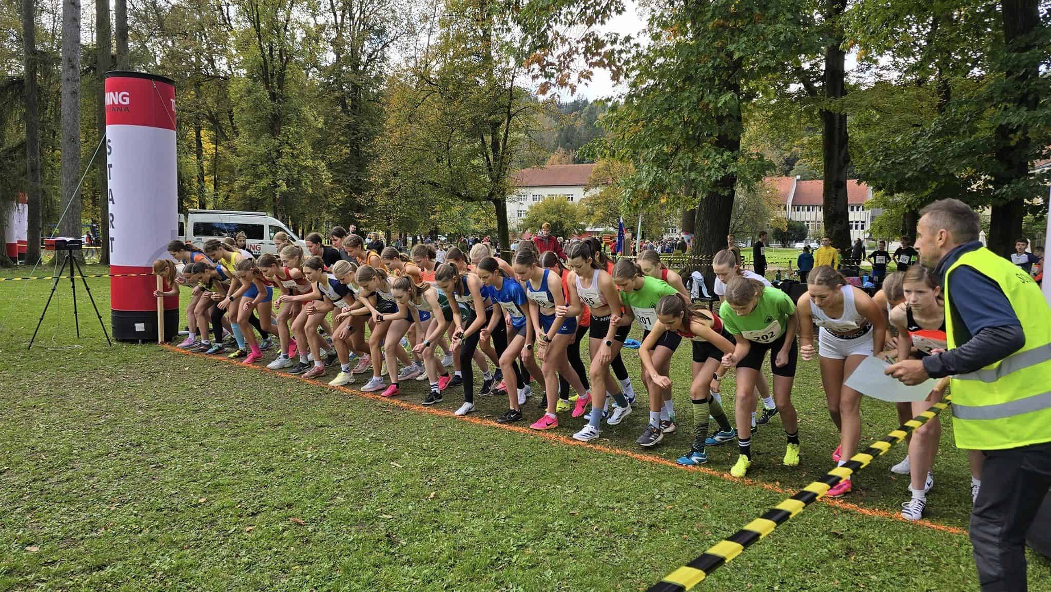 FOTO: Atleti AK Slovenj Gradec ob zaključku sezone pokazali odličen nastop