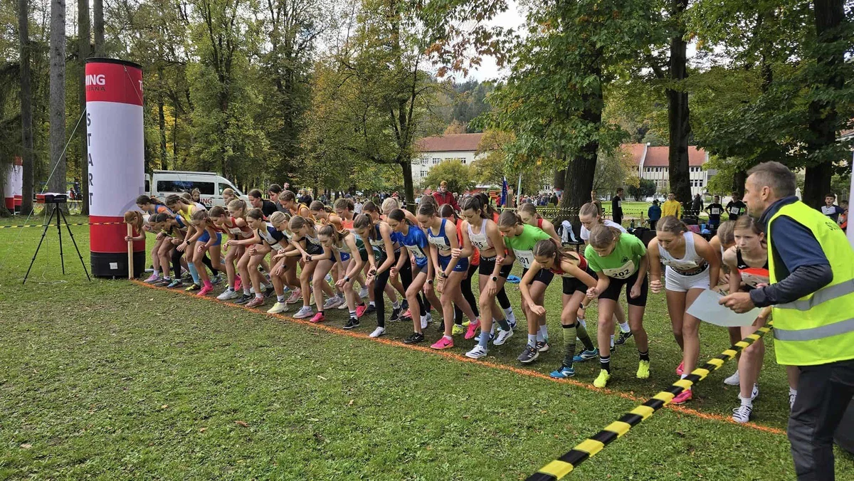 FOTO: Atleti AK Slovenj Gradec ob zaključku sezone pokazali odličen nastop