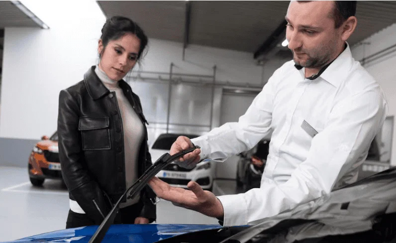 V oktobru vas v Avto Centru Ravne čakajo metlice brisalcev po promocijski ceni