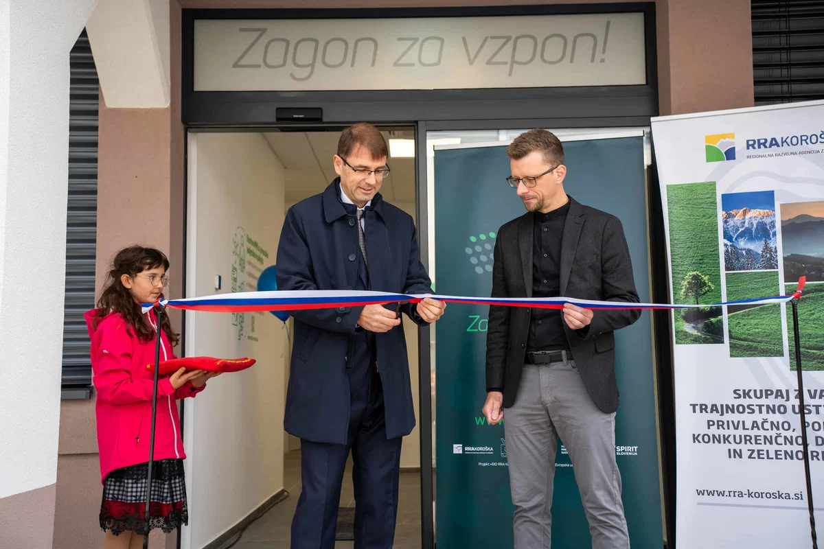 VIDEO in FOTO: Nova enota Mpik Ravne na Koroškem danes odprla svoja vrata
