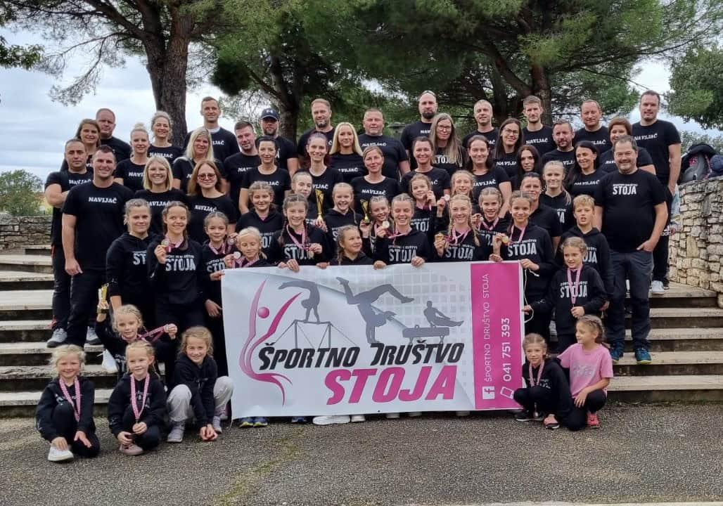 Gimnastičarke ŠD Stoja se iz Umaga vračajo z medaljami (FOTO)