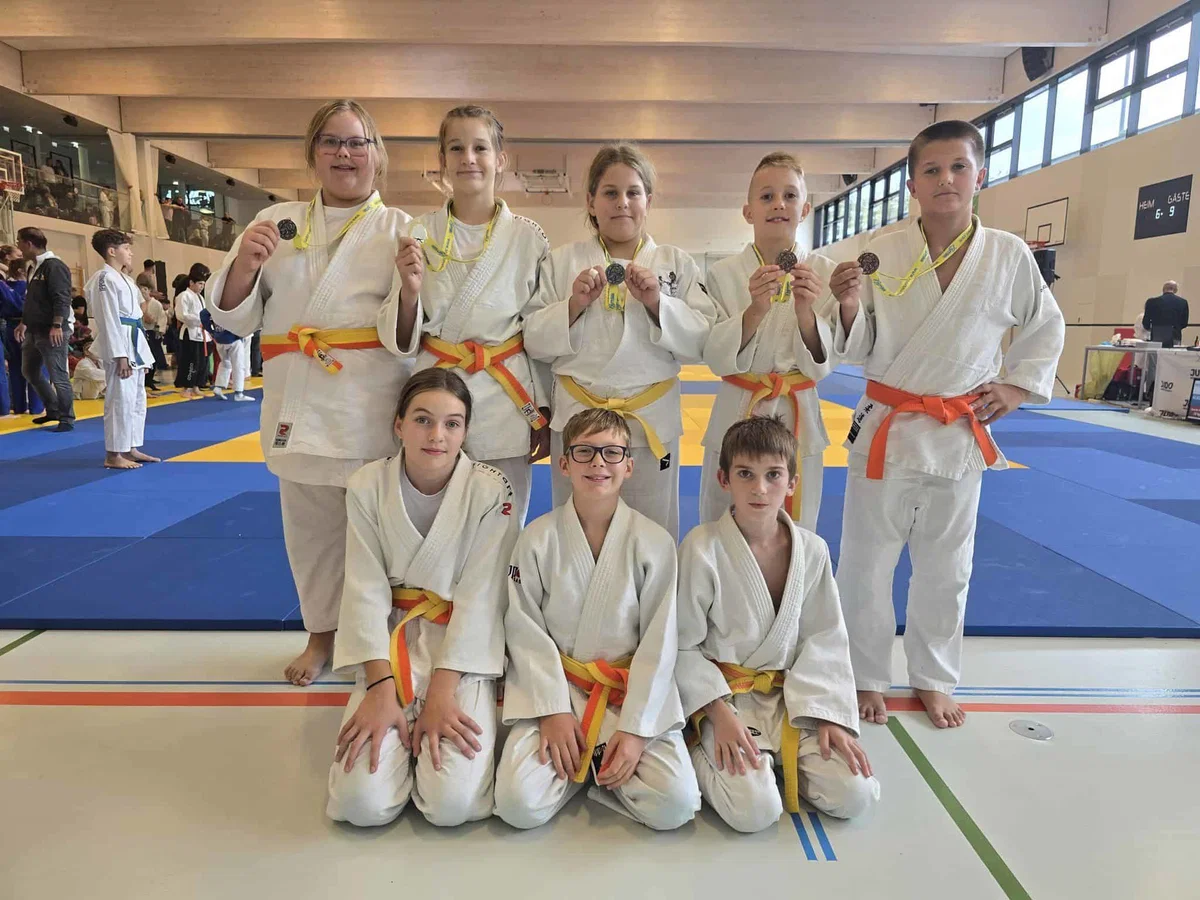 Mlajši judoisti navdušili na mednarodnem tekmovanju v Avstriji