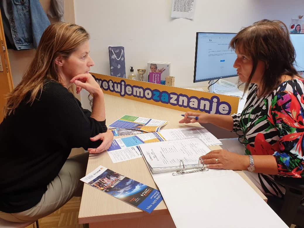 Ali veste, da na Koroškem obstaja svetovalno središče za izobraževanje odraslih na MOCIS-u in kaj lahko tam dobite?