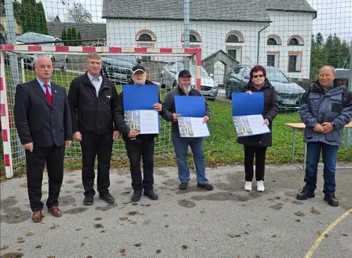 FOTO: Slovesnost na Razborju ob 80. obletnici padlih partizanov. Podarili so tudi priznanja in nagrade