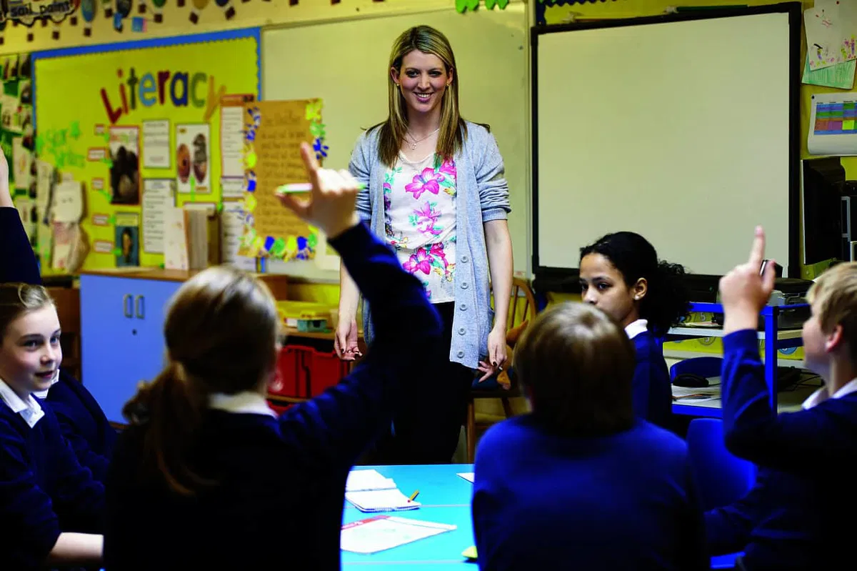 Ob svetovnem dnevu učiteljev minister poudaril njihovo vlogo pri oblikovanju prihodnosti