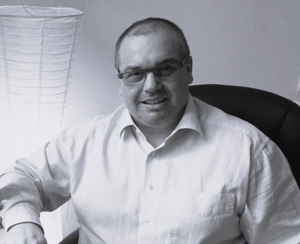 Umrl je cenjeni dr. Stanislav Ovnič