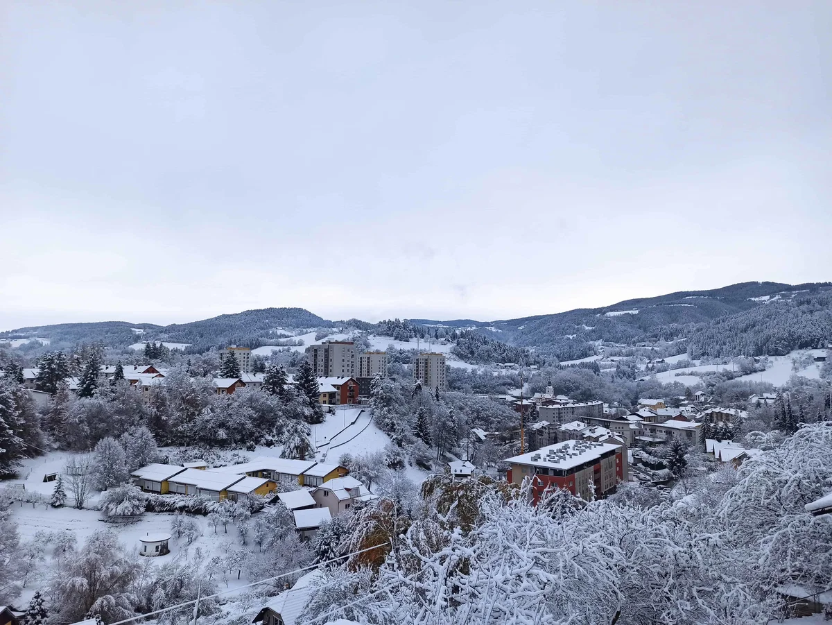 Se nam obeta bel božič? Preverite zadnje napovedi meteorologov
