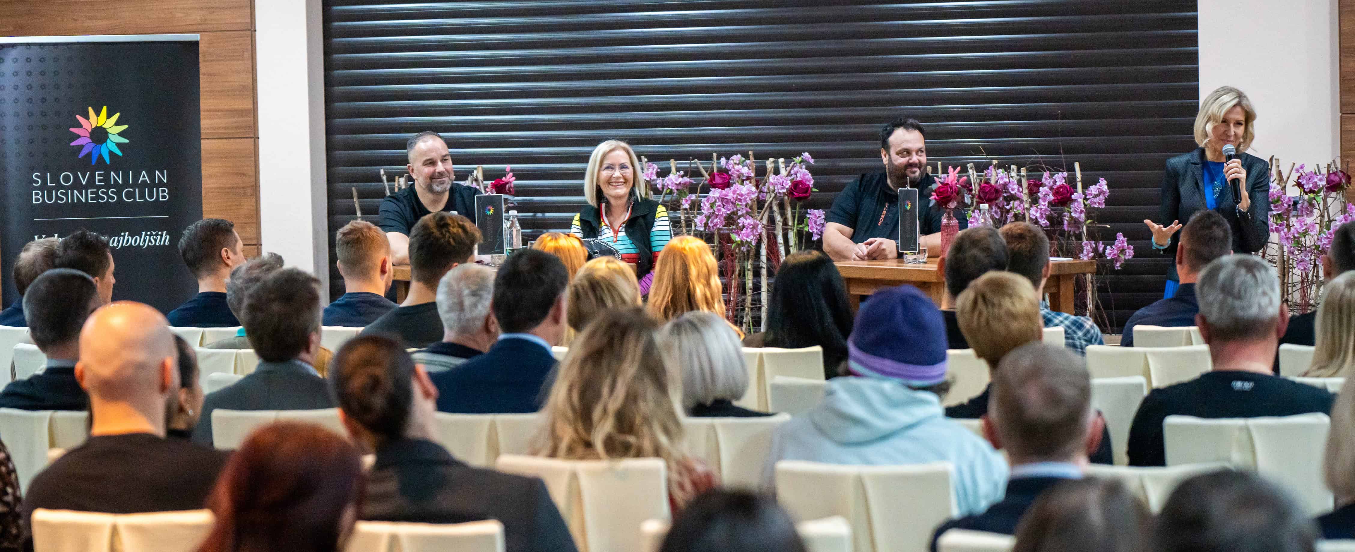 Podjetniška kavarna v Slovenj Gradcu je navdušila številne obiskovalce (FOTO)