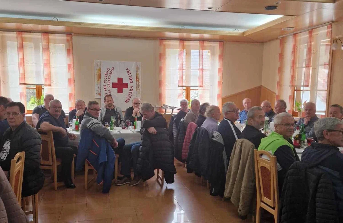 FOTO: Krvodajalci Mežiške doline, ki so darovali kri več kot 50-krat so se zbrali na srečanju