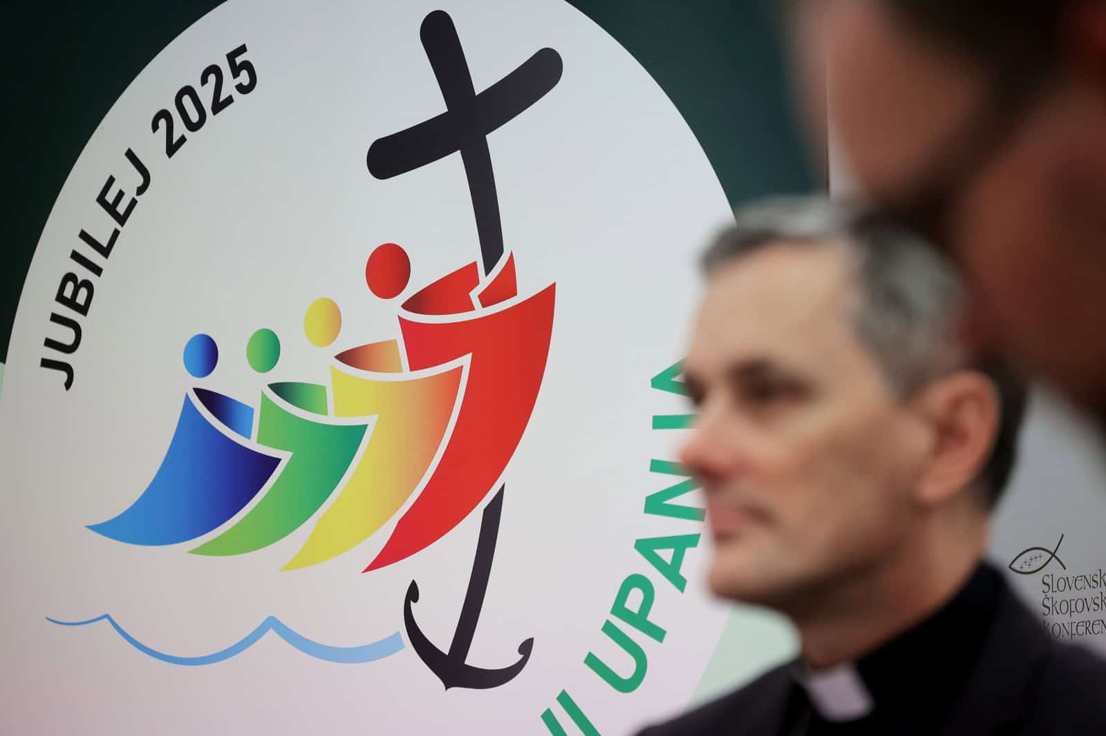 Slovenski škofje bodo v stolnicah simbolno začeli sveto leto