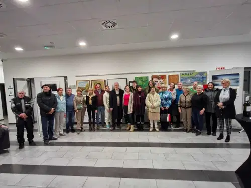 Kulturno povezovanje skozi ustvarjalnost: Na ogled razstava Območne ljubiteljske likovne sekcije Mislinjske doline #foto