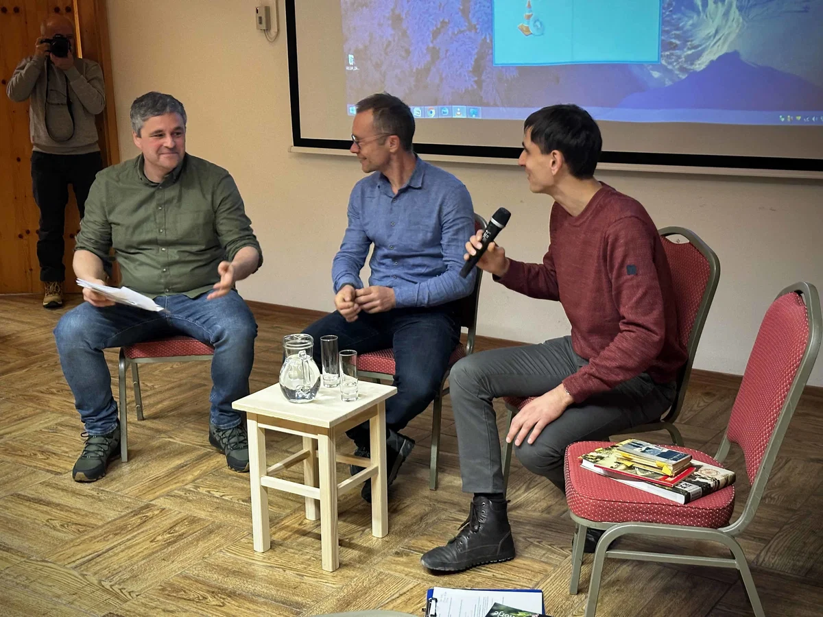 Na Kopah je potekal Večer za Pohorje v okviru Festivala Brati gore, kje se povezuje narava, kultura in trajnost