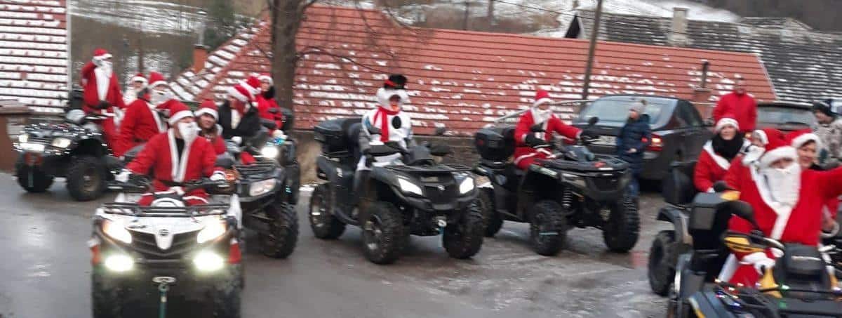 Danes bodo Božički na štirikolesnikih obiskali Mežiško dolino