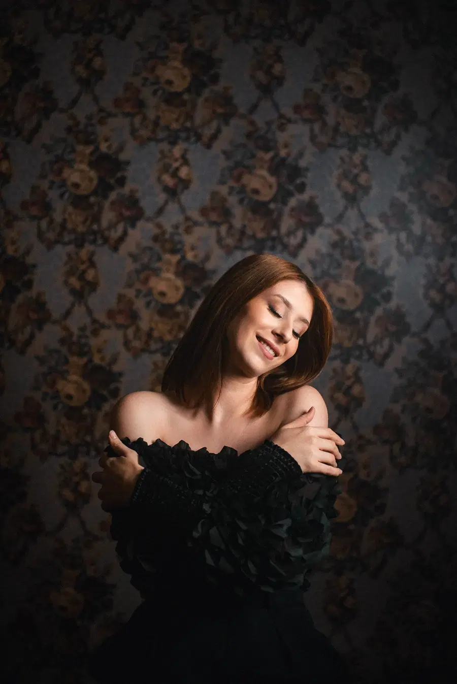 VIDEO: Eva Boto predstavlja novo pesem Ljubezni dajva krila