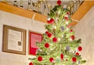 Otroka s srčnimi risbicami pomagala gasilcem PGD Kotlje (FOTO)