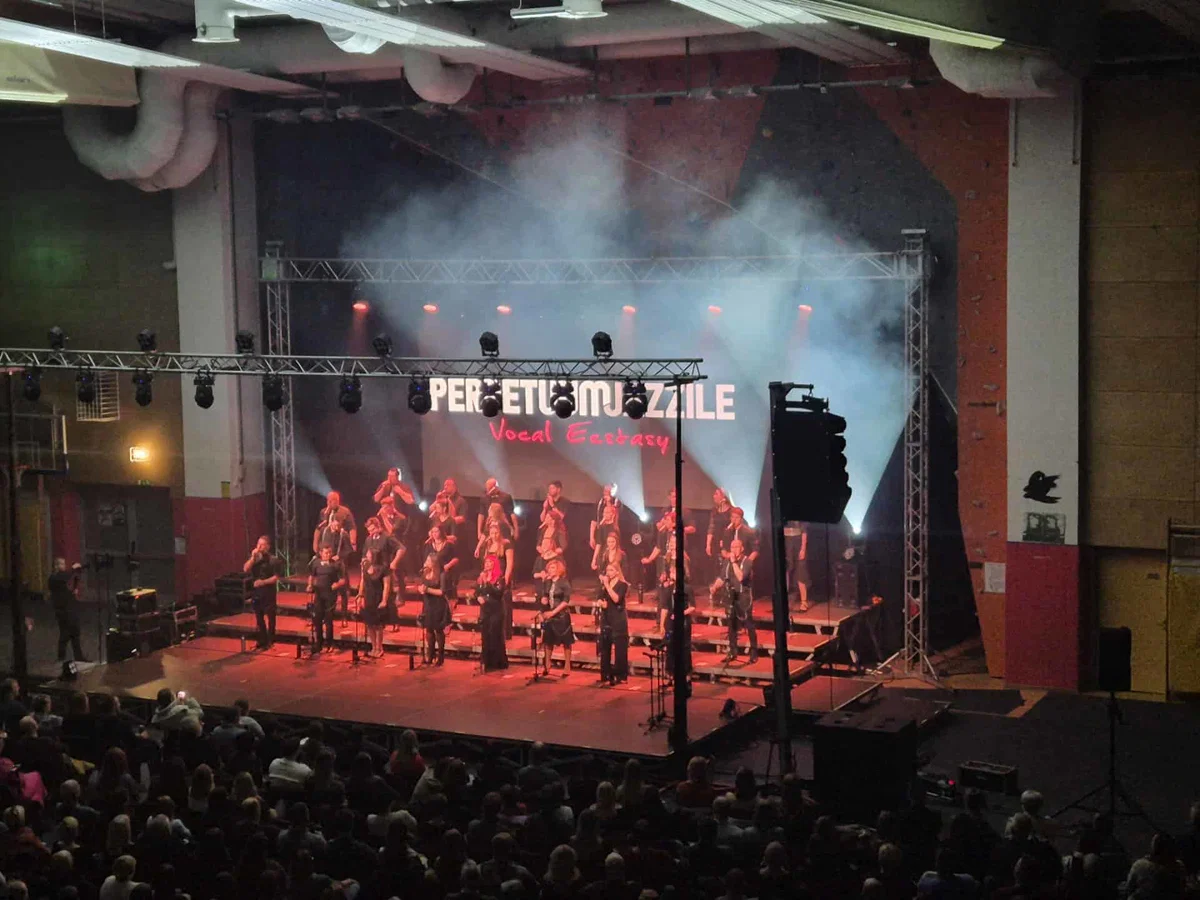 V Radljah ob Dravi sinoči vokalna ekstaza s Perpetuum Jazzile