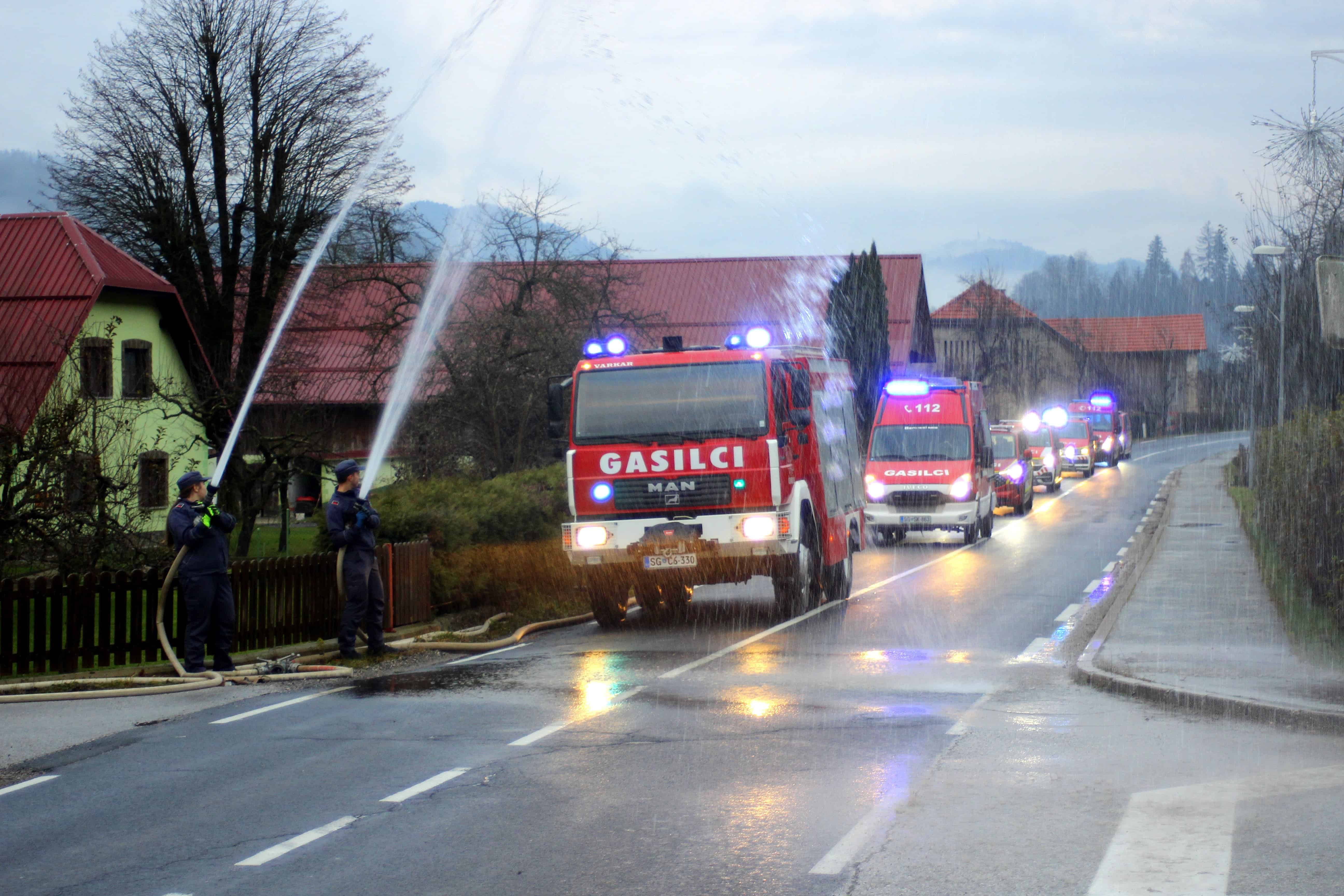 PGD Črneče bogatejše za novo gasilsko vozilo GVM-1: Uresničena dolgoletna želja (FOTO)