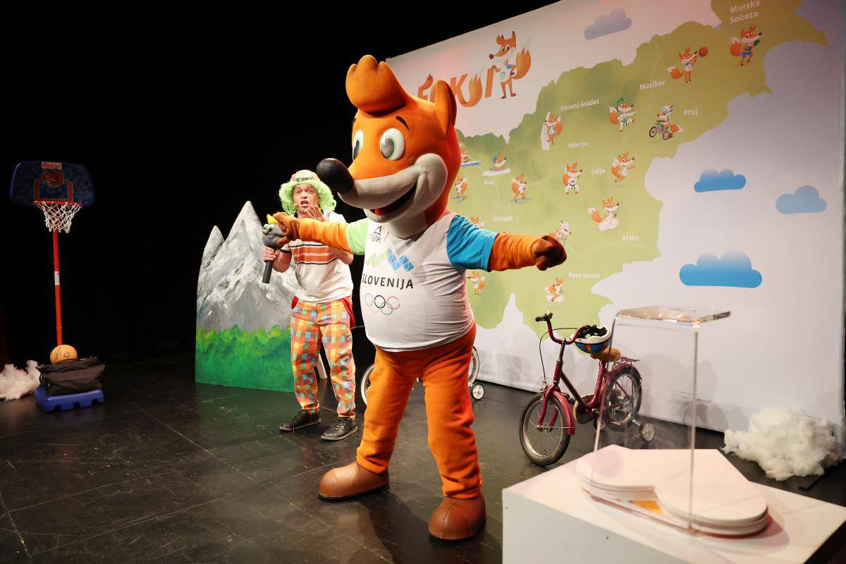 Otroški abonzmajček vabi na interaktivno otroško predstavo o športnih vrednotah: Foksi in olimpijski zaklad