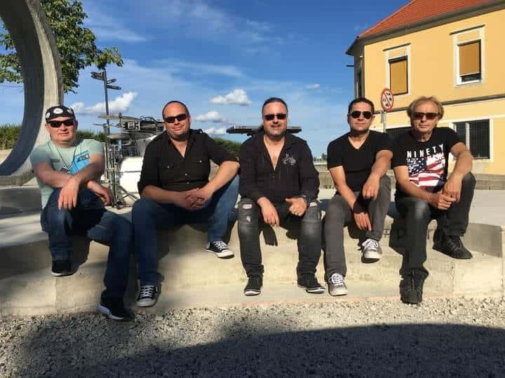 Na Kopah se žura tudi v januarju, v soboto bodo za jugo-rock nostalgijo poskrbeli Drugo Dugme