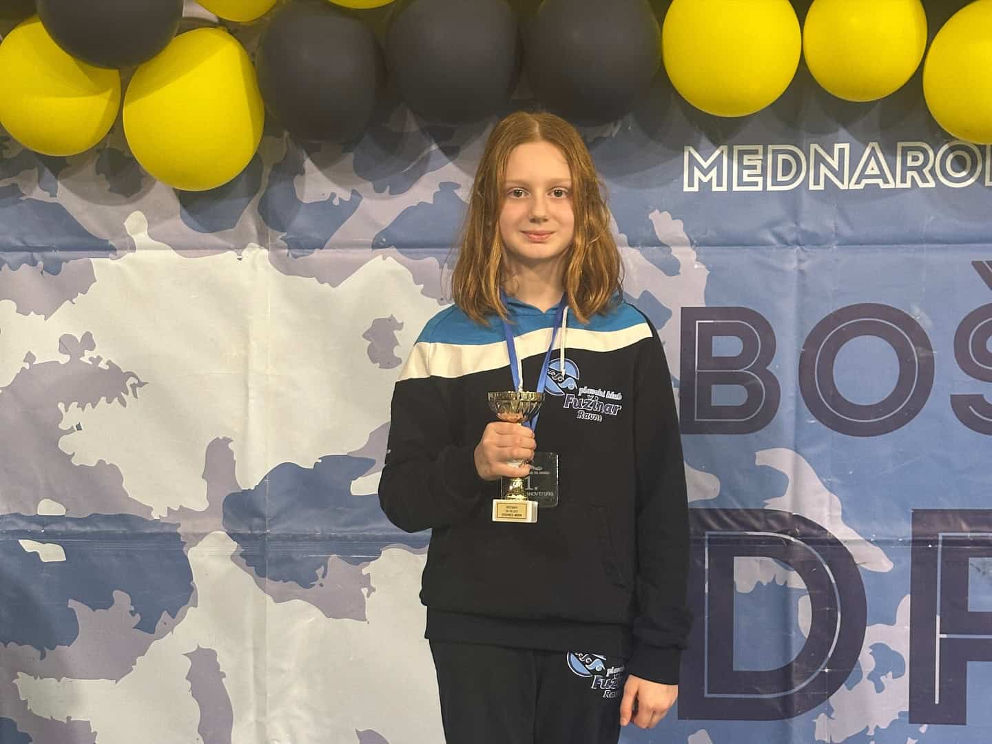 Na plavalnem mitingu Boštjanov dr. Fig: Lara Nerad osvojila pokal in komplet medalj (FOTO)