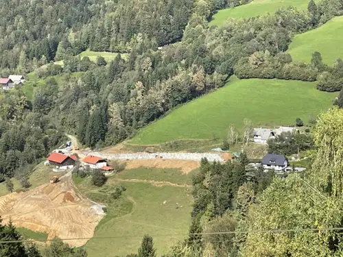 Na cesti Dobrije - Koroški Selovec – Brdinje delna in občasno popolna zapora zaradi del
