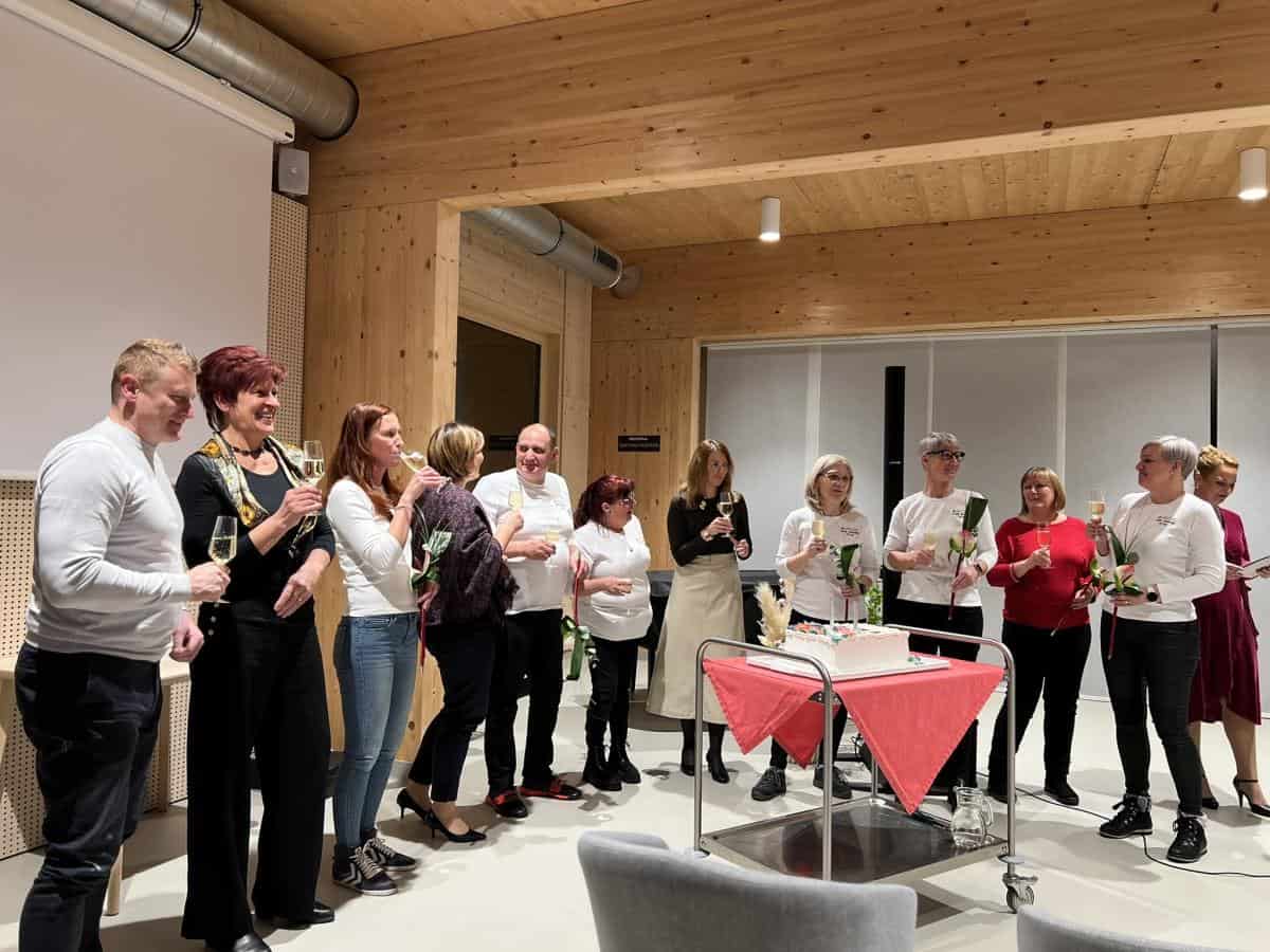 Na Ravnah obeležili 10. obletnico socialno-varstvene storitve pomoči na domu v občini (FOTO)