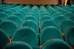 Surs: Kulturne ustanove lani izvedle 23.300 prireditev