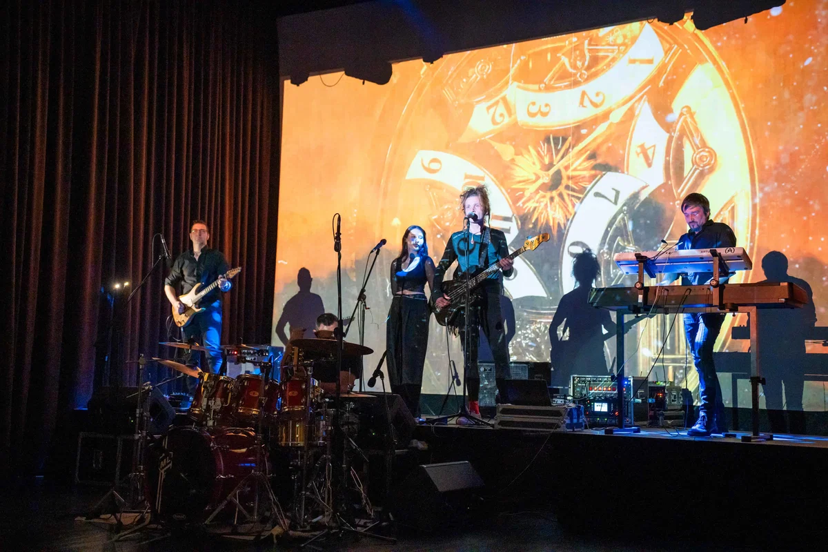 ZircuS bodo v petek poskrbeli za nepozaben večer na odru bazenskega kompleksa Aqualatio