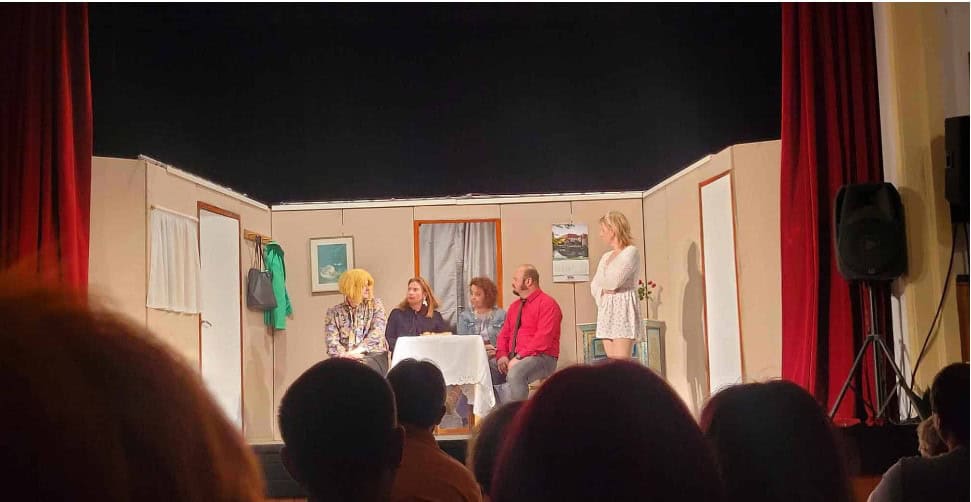 Da ''Ni lahko biti ženska'', boste izvedeli v novi predstavi Koroškega gledališkega abonmaja